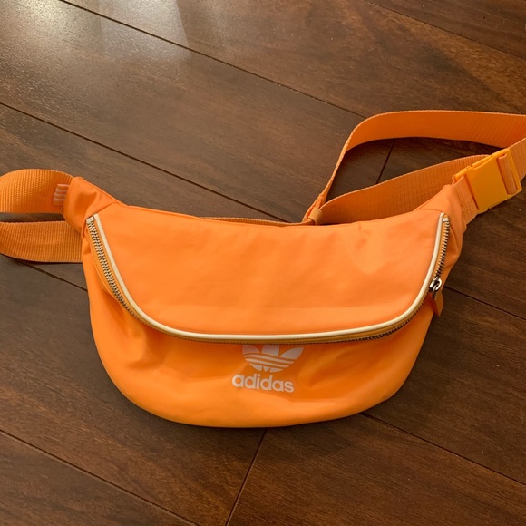 adidas Handbags - Adidas fanny pack